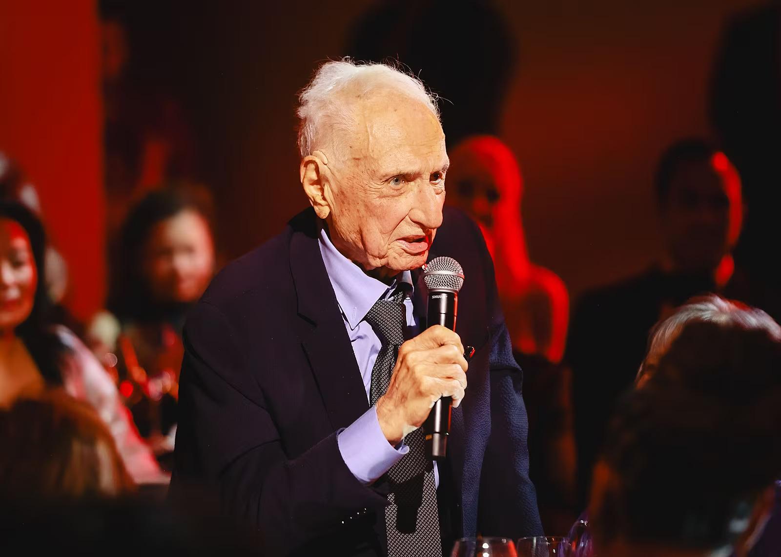 GALÉRIA: Posledný tanec s Tancujúcim domom. Frank Gehry a jeho stavby, ktoré zmenili mestám siluetu