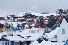 Nuuk, hlavn&eacute; mesto Gr&oacute;nska. FOTO: Reuters