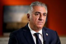 Syn zosaden&eacute;ho ir&aacute;nskeho &scaron;&aacute;ha Rez&aacute; P&aacute;hlav&iacute;. FOTO: Reuters