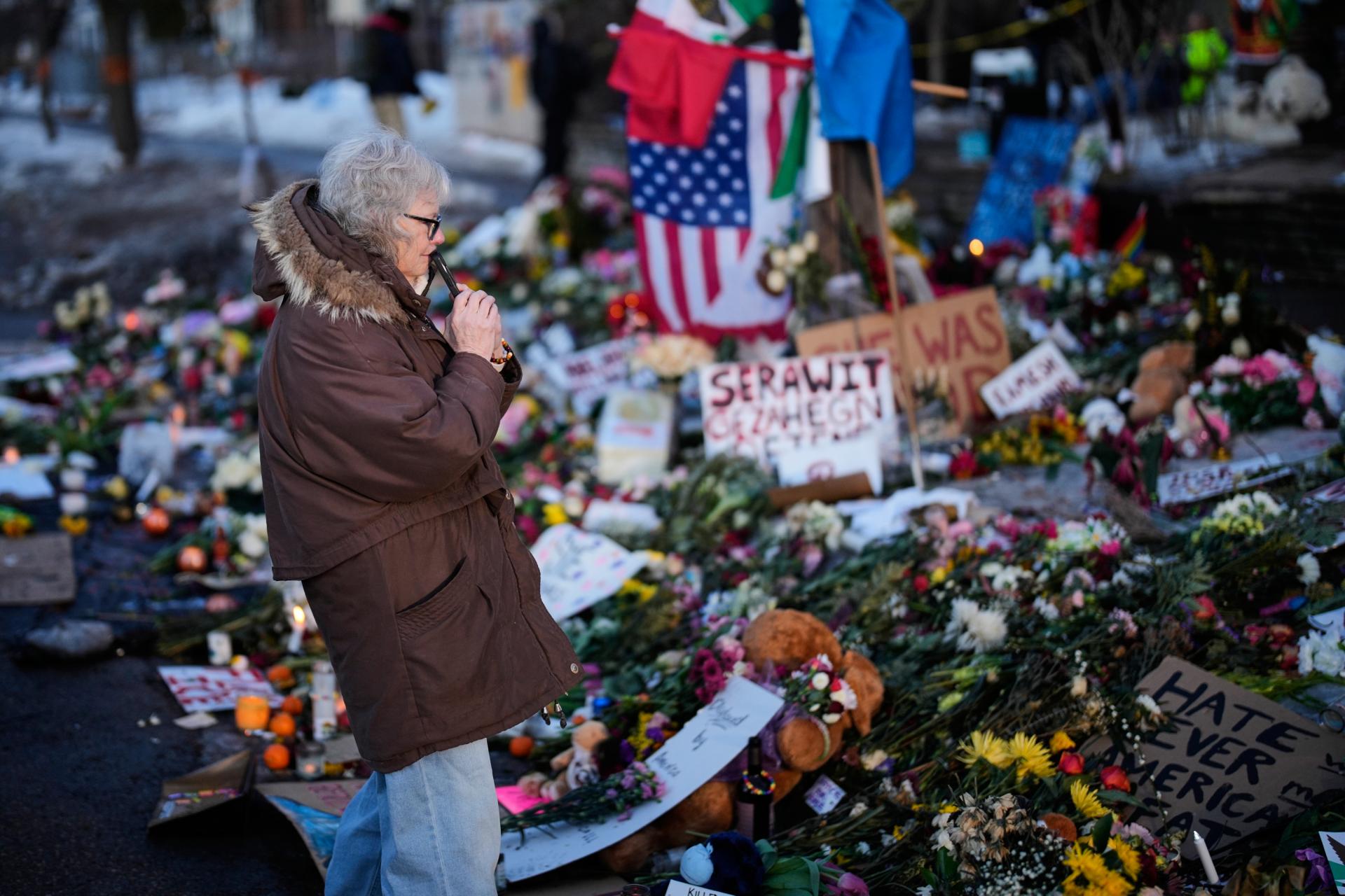 OSN žiada nezávislé vyšetrenie streľby v Minneapolise. Smrtiaca sila má byť posledná možnosť, odkazuje úrad