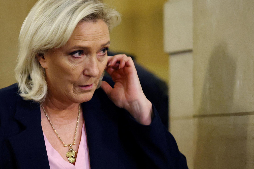 Predsedn&iacute;čka poslaneck&eacute;ho klubu franc&uacute;zskej strany N&aacute;rodn&eacute; združenie (RN) Marine Le Penov&aacute;. FOTO: REUTERS