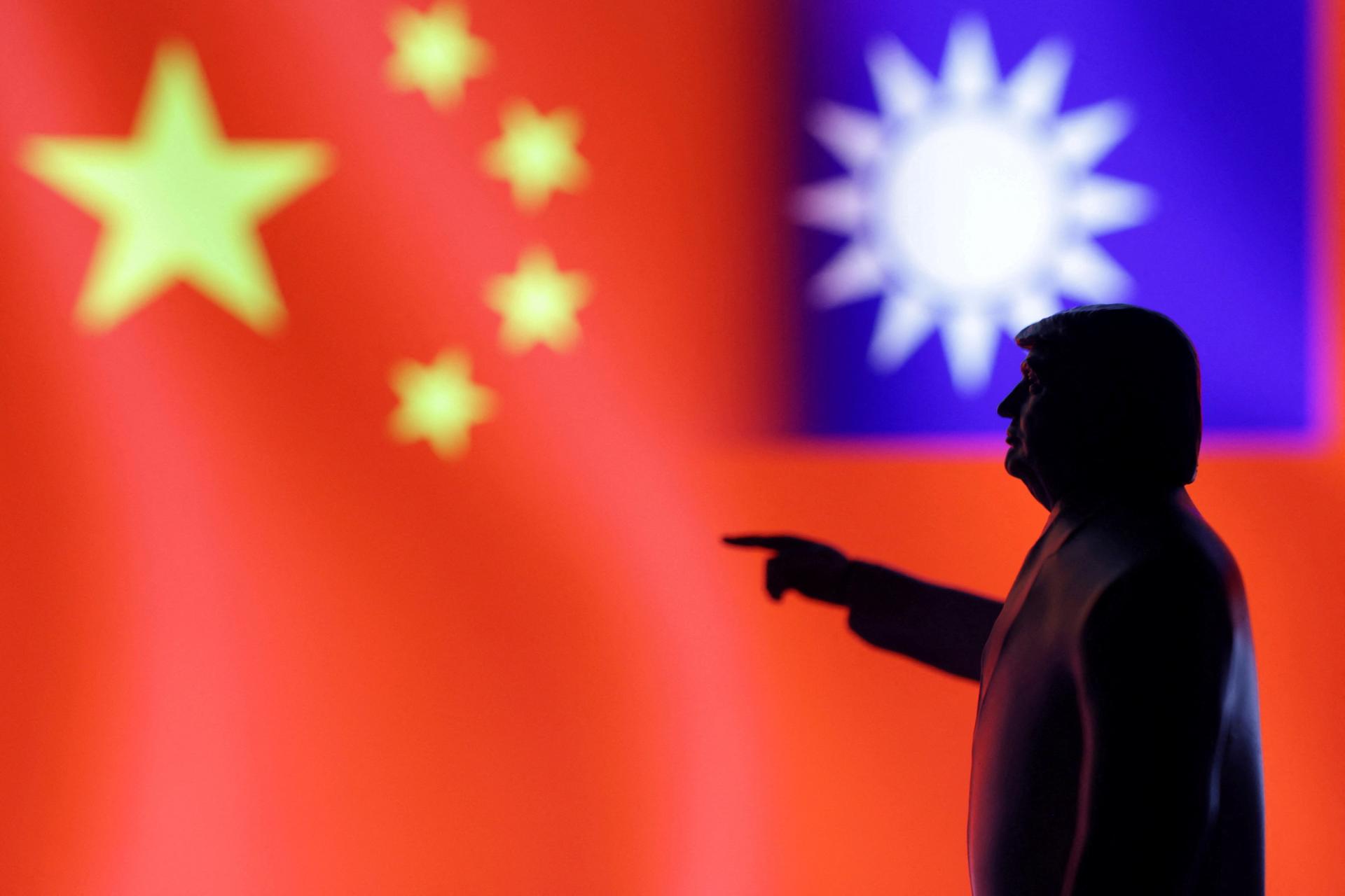 USA chcú polovodiče vyrábať doma. Taiwan Washingtonu sľúbil 250 miliardovú investíciu, získa nižšie clá