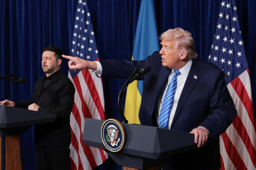 Americk&yacute; prezident Donald Trump a ukrajinsk&yacute; prezident Volodymyr Zelenskyj. FOTO: REUTERS