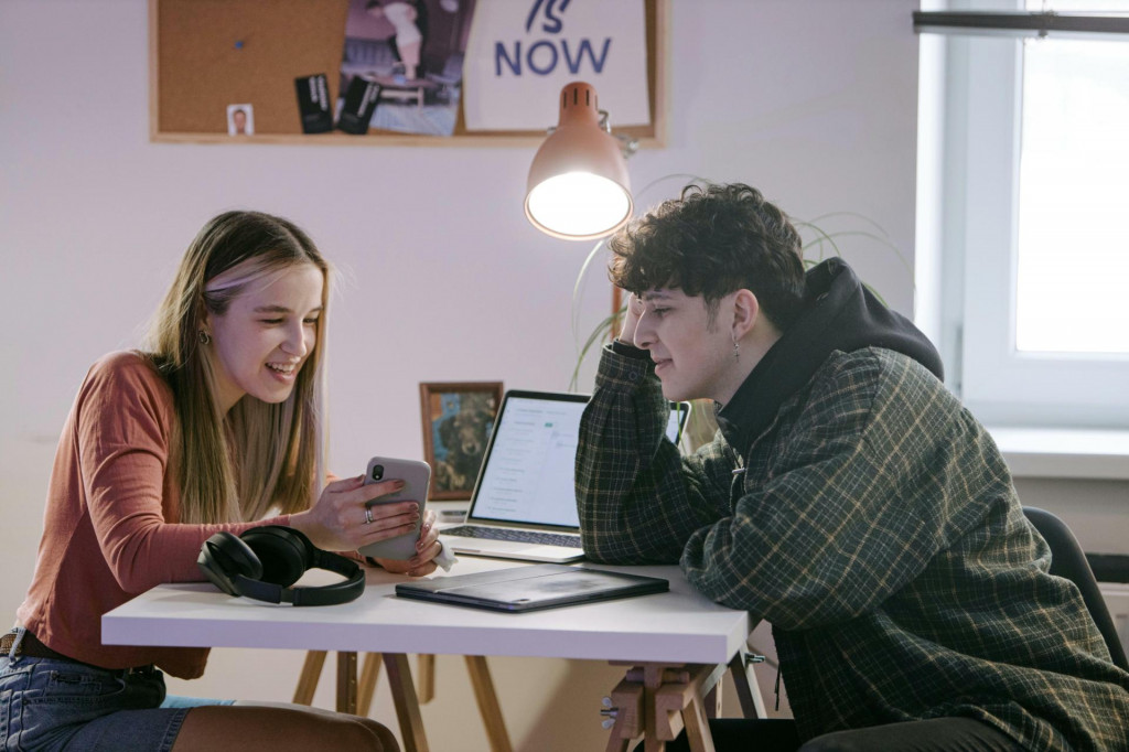 Prečo ľuďom prezr&aacute;dza&scaron; tak veľa?