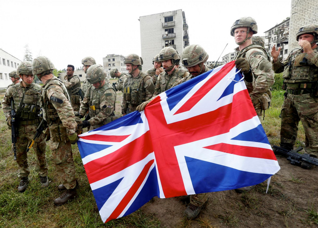 Britsk&iacute; vojaci. FOTO: Reuters