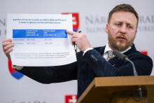 Splnomocnenec vl&aacute;dy pre pre&scaron;etrenie pand&eacute;mie Covid-19 Peter Kotl&aacute;r. FOTO: TASR/Jakub Kotian