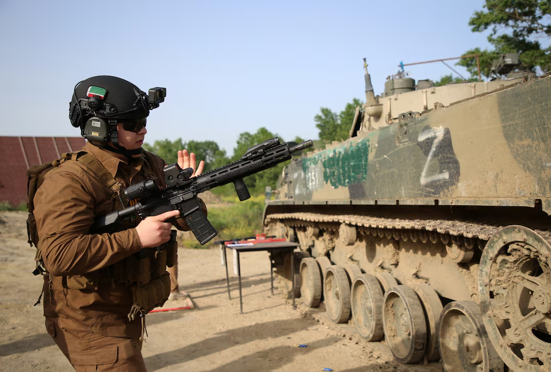 Syna Kadyrova mali po nehode hospitalizovať vo vážnom stave, zdroje spomínajú jeho presun do Moskvy