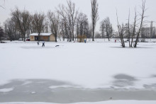 SHM&Uacute; už predt&yacute;m na soci&aacute;lnej sieti informoval, že počasie v karpatskej oblasti začala ovplyvňovať rozsiahla tlakov&aacute; v&yacute;&scaron;, ktor&aacute; zasahuje od severov&yacute;chodu. FOTO: TASR/Henrich Mi&scaron;ovič
