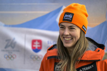 Na sn&iacute;mke slovensk&aacute; reprezentantka v zjazdovom lyžovan&iacute; Petra Vlhov&aacute;. FOTO: TASR/Veronika Mihalikov&aacute;