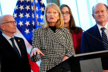 Americk&aacute; sen&aacute;torka Lisa Murkowsk&aacute; počas tlačovej konferencie s americkou deleg&aacute;ciou zloženou zo sen&aacute;torov a členov Snemovne reprezentantov v Kodani v D&aacute;nsku. FOTO: Reuters