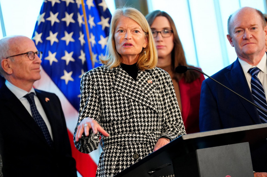 Americk&aacute; sen&aacute;torka Lisa Murkowsk&aacute; počas tlačovej konferencie s americkou deleg&aacute;ciou zloženou zo sen&aacute;torov a členov Snemovne reprezentantov v Kodani v D&aacute;nsku. FOTO: Reuters