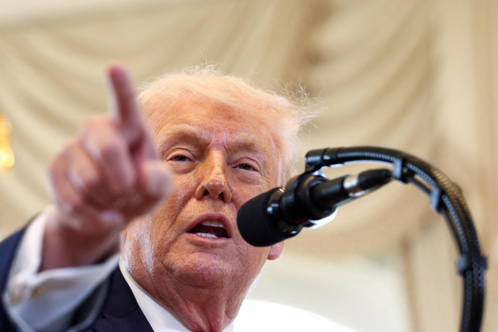Unilater&aacute;lna politika americk&eacute;ho prezidenta Donalda Trumpa bičuje svet vysok&yacute;mi clami. FOTO: REUTERS