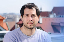 Ľubom&iacute;r Lajo&scaron;