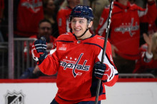 Obranca Washingtonu Capitals Martin Feh&eacute;rv&aacute;ry. FOTO: TASR/AP