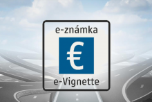 N&aacute;rodn&aacute; diaľničn&aacute; spoločnosť zd&ocirc;raznila, aby elektronick&eacute; diaľničn&eacute; zn&aacute;mky nakupovali v&yacute;lučne prostredn&iacute;ctvom www.eznamka.sk, cez aplik&aacute;ciu eznamka alebo prostredn&iacute;ctvom ofici&aacute;lnych predajn&yacute;ch miest. FOTO: NDS