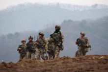 Každ&yacute; americk&yacute; vojak m&aacute; podľa prv&eacute;ho dodatku &uacute;stavy USA pr&aacute;vo riadiť sa vlastn&yacute;m svedom&iacute;m. FOTO: Reuters