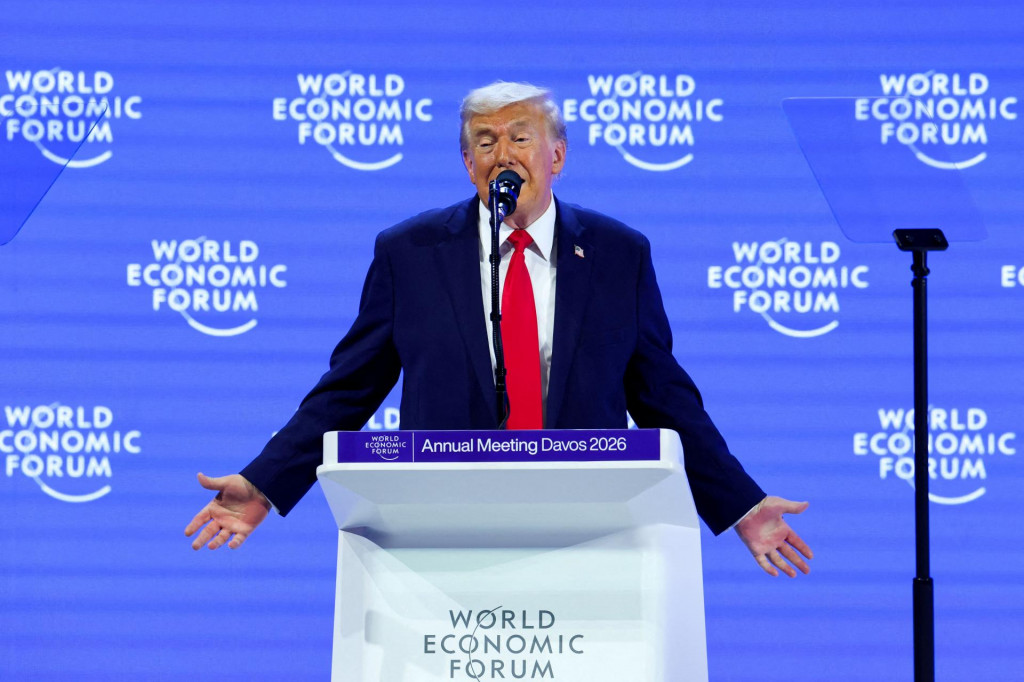 Americk&yacute; prezidnent Donald Trump vystupuje s prejavom vo &scaron;vajčiarskom Davose. FOTO: REUTERS