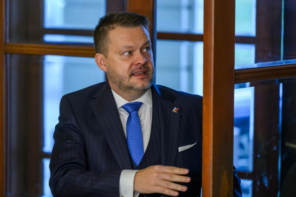 Minister invest&iacute;ci&iacute;, region&aacute;lneho rozvoja a informatiz&aacute;cie Samuel Migaľ počas decembrov&eacute;ho rokovania vl&aacute;dy. FOTO: TASR/J. Nov&aacute;k