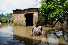 Povodne v Mozambiku. FOTO: REuters