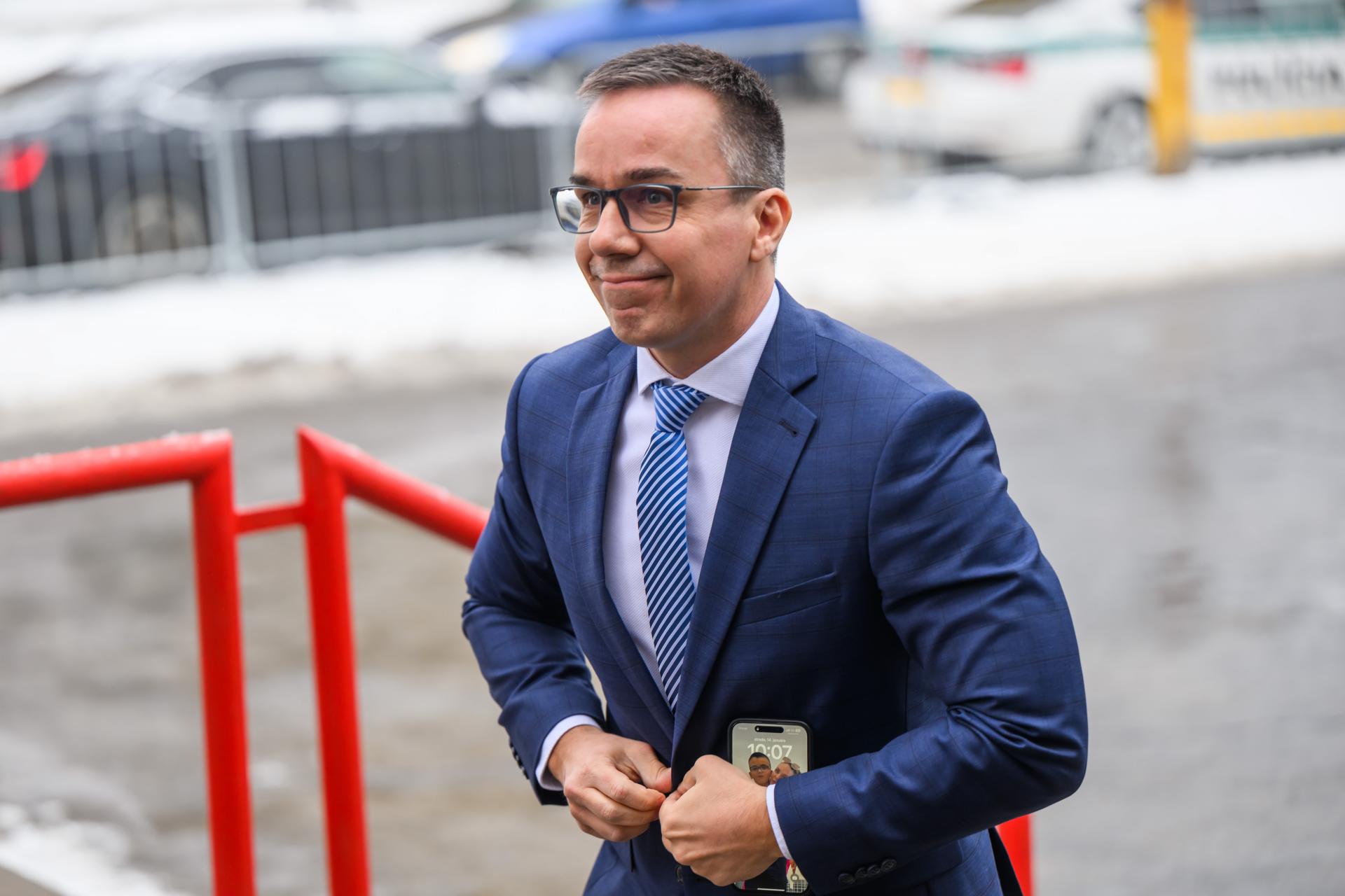 Dvojciferné výnosy v niektorých fondoch a takmer 100‑tisíc nových sporiteľov. Tretí pilier vlani lámal rekordy