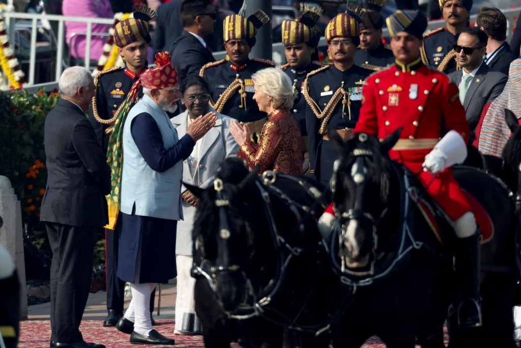 Indick&yacute; premi&eacute;r Nar&eacute;ndra M&oacute;d&iacute; v&iacute;ta predsedn&iacute;čku Eur&oacute;pskej komisie Ursulu von der Leyenov&uacute;. FOTO: Reuters