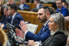 Na sn&iacute;mke opozičn&yacute; poslanec N&aacute;rodnej rady (NR) SR Rastislav Kr&aacute;tky (hnutie Slovensko). FOTO: TASR