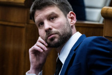 &bdquo;Podľa n&aacute;s je t&aacute;to novela zlou prioritou do nov&eacute;ho roku a prv&eacute;ho parlamentu. Je to zl&aacute; novela, je to v zlom čase, so zl&yacute;m z&aacute;merom,&ldquo; povedal &scaron;&eacute;f PS Michal &Scaron;imečka. FOTO: TASR/Jakub Kotian