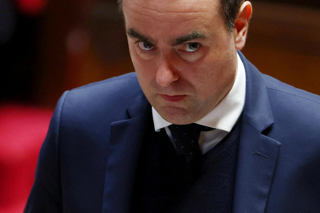 Franc&uacute;zsky premi&eacute;r S&eacute;bastien Lecornu. FOTO: REUTERS