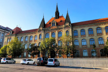Stredn&aacute; priemyseln&aacute; &scaron;kola strojn&iacute;cka na Fajnorovom n&aacute;brež&iacute; v Bratislave. FOTO: Facebook/J&aacute;n J&aacute;no&scaron;&iacute;k
