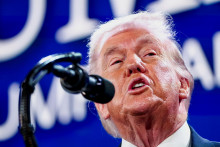 Americk&yacute; prezident Donald Trump predniesol prejav na summite vo Washingtone, D.C 28. janu&aacute;ra 2026. FOTO: Reuters