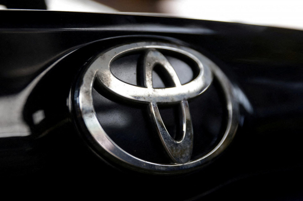 Vo svojich z&aacute;vodoch v USA Toyota vlani zv&yacute;&scaron;ila v&yacute;robu o 10 percent na 1,39 mili&oacute;na vozidiel. FOTO: REUTERS