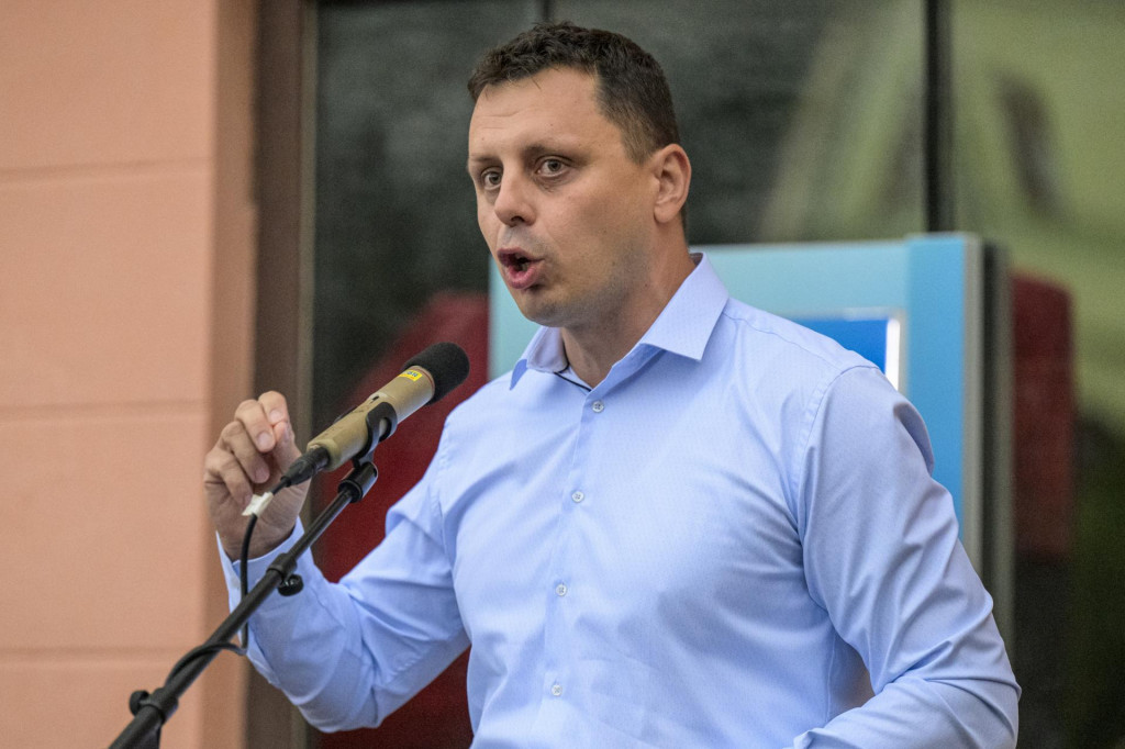 Na sn&iacute;mke poslanec N&aacute;rodnej rady Richard Dubovick&yacute;. FOTO: TASR/Veronika Mihalikov&aacute;