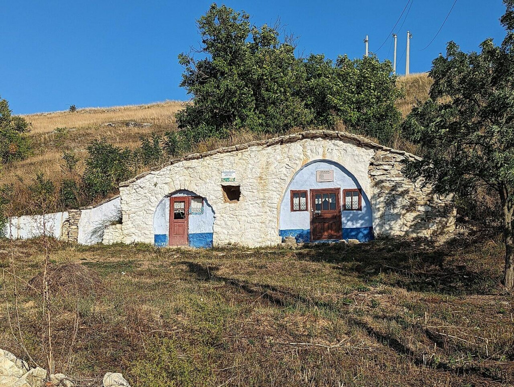 Tradičn&yacute; dom v dedine Rogojeni. FOTO: Wikimedia Commons