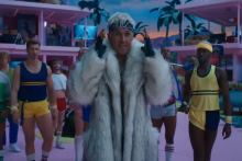 Ryan Gosling v &uacute;lohe Kena.