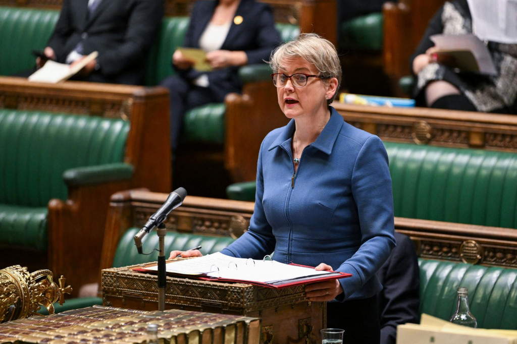 Britsk&aacute; ministerka zahraničn&yacute;ch vec&iacute; Yvette Cooperov&aacute;. FOTO: REUTERS