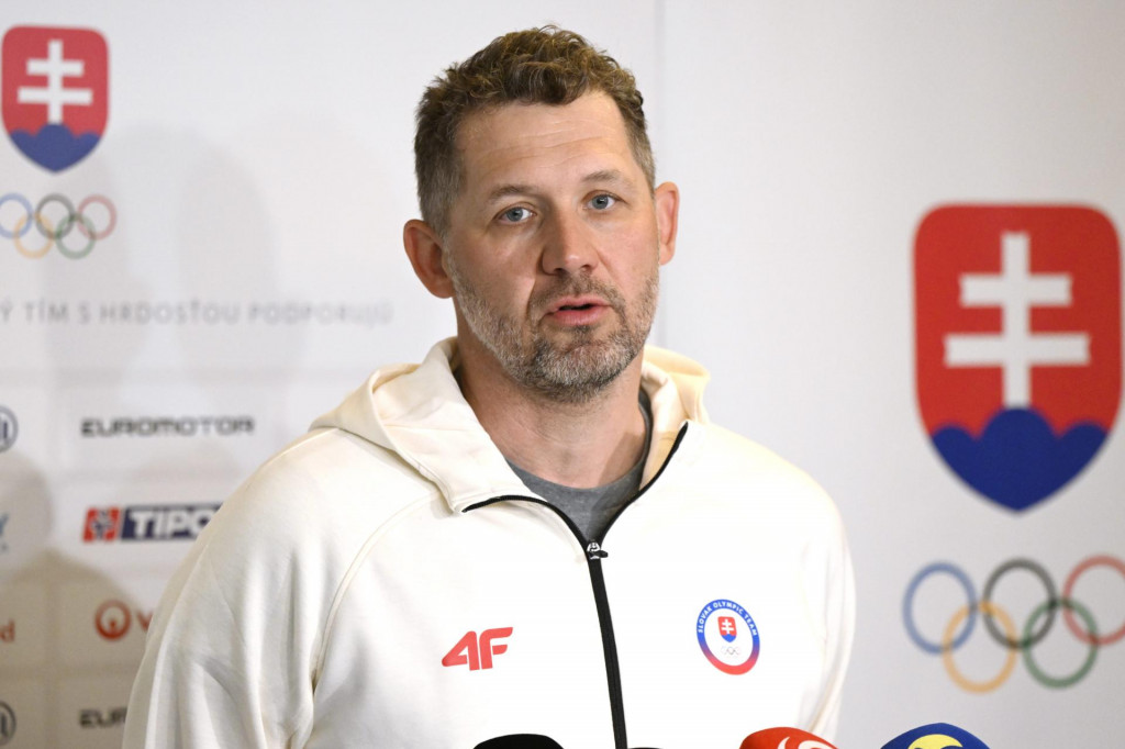 Na sn&iacute;mke tr&eacute;ner brank&aacute;rov J&aacute;n La&scaron;&aacute;k. FOTO: TASR/Pavel Neubauer