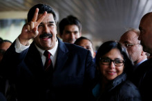 Nicolas Maduro a Delcy Rodriguezov&aacute; v roku 2015. FOTO: Reuters