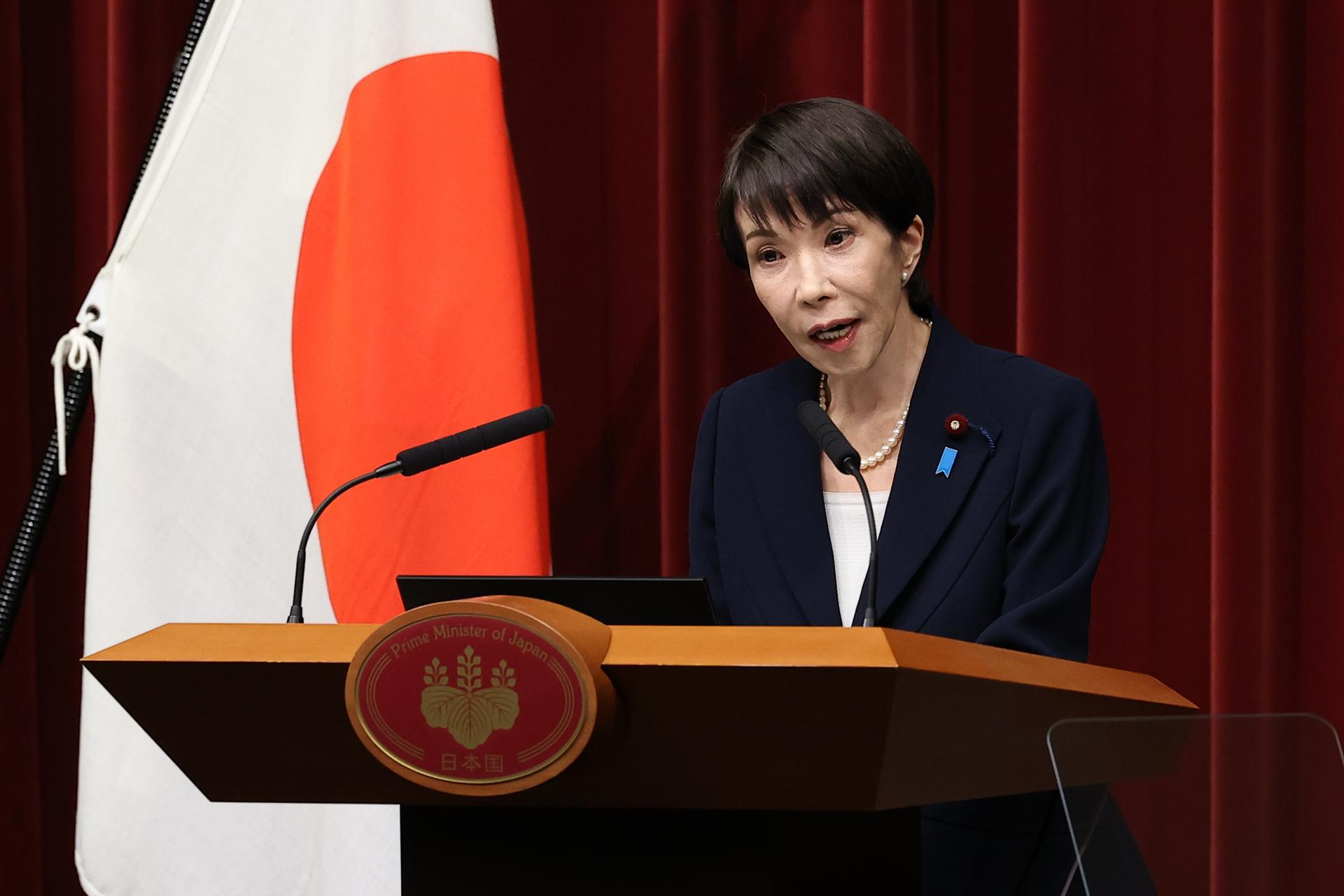 Prv&aacute; žena na čele Japonska pr&iacute;de do Washingtonu. Trump jej pred voľbami vyjadril pln&uacute; podporu