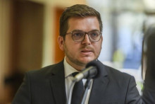 &Scaron;t&aacute;tny tajomn&iacute;k Ministerstva obrany Igor Melicher. FOTO: TASR/Jaroslav Nov&aacute;k