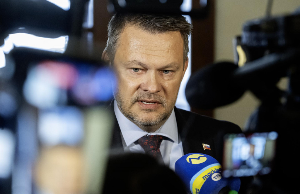 Na sn&iacute;mke minister invest&iacute;ci&iacute;, region&aacute;lneho rozvoja a informatiz&aacute;cie Samuel Migaľ. FOTO: TASR/Martin Baumann