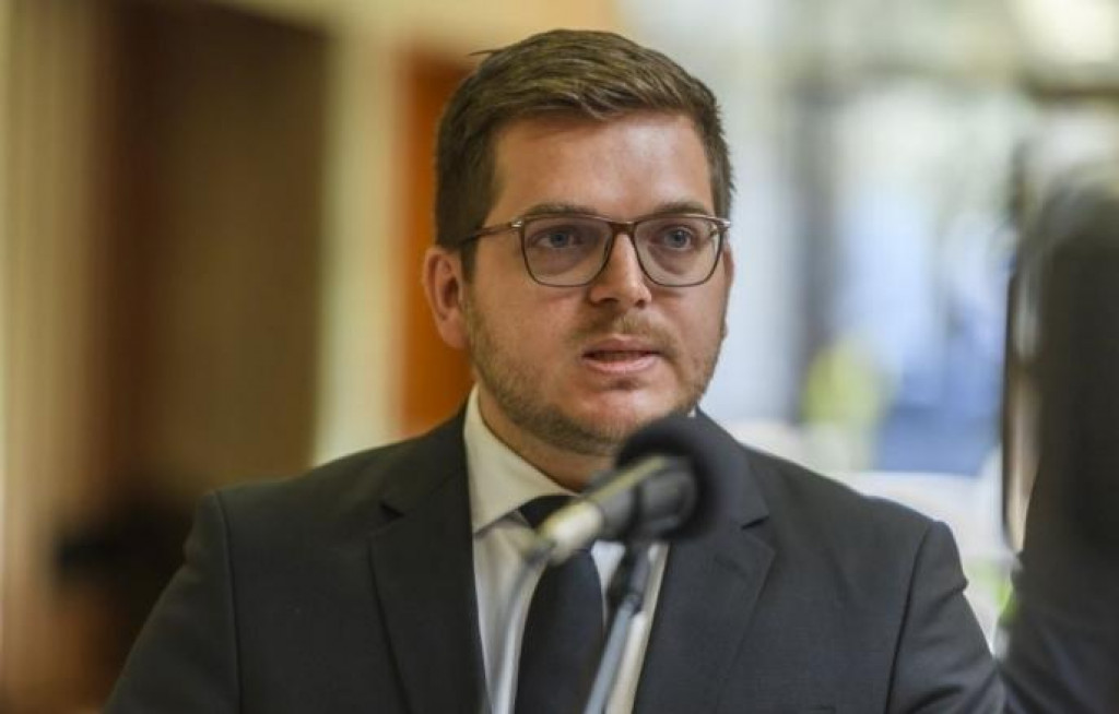 &Scaron;t&aacute;tny tajomn&iacute;k Ministerstva obrany Igor Melicher. FOTO: TASR/Jaroslav Nov&aacute;k