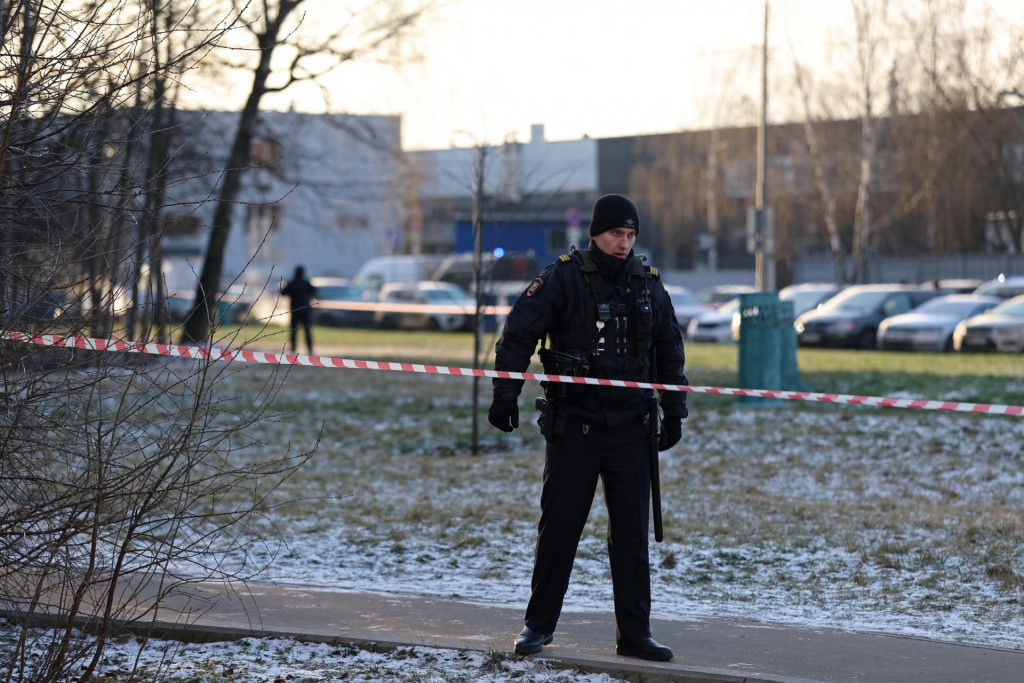 Postrelen&yacute; rusk&yacute; gener&aacute;l je hospitalizovan&yacute;. FOTO: Reuters