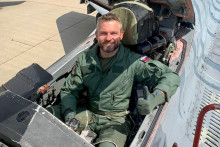 Podľa prezidenta Petra Pellegriniho bolo chybou, že sa Slovensko zbavilo st&iacute;hačiek MiG-29, za ktor&eacute; v tom čase nemalo žiadnu n&aacute;hradu. FOTO: Facebook/Peter Pellegrini