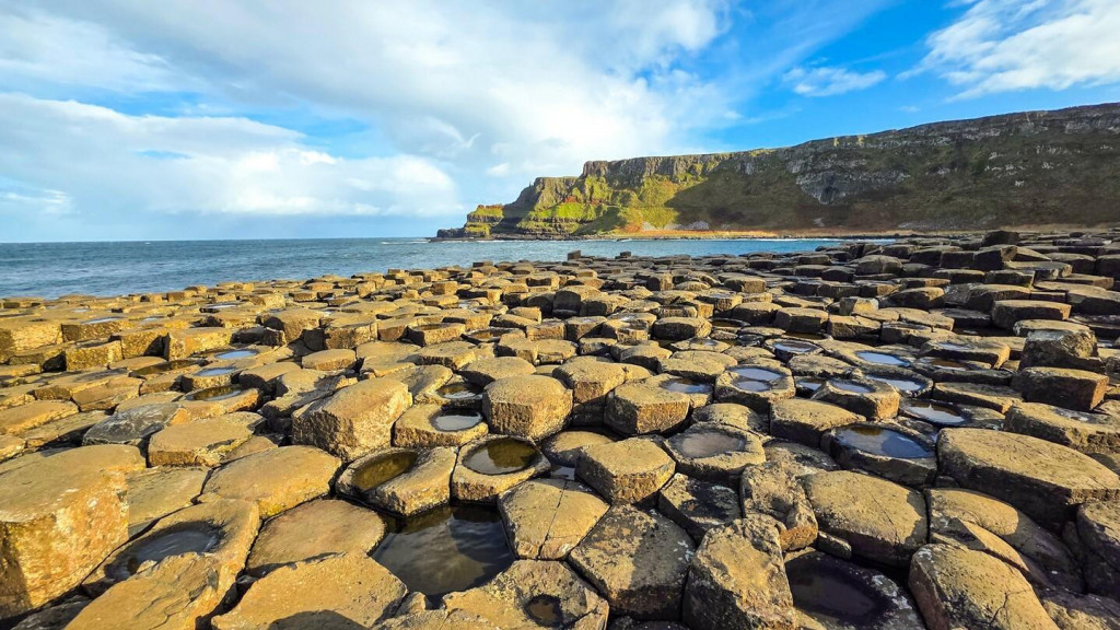 Giant&lsquo;s Causeway