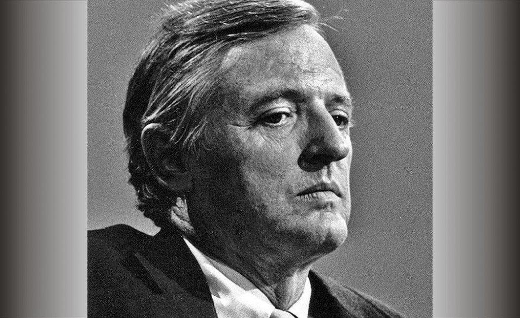 Americk&yacute; spisovateľ a politick&yacute; koment&aacute;tor William F. Buckley Jr. (1925 &ndash; 2008)