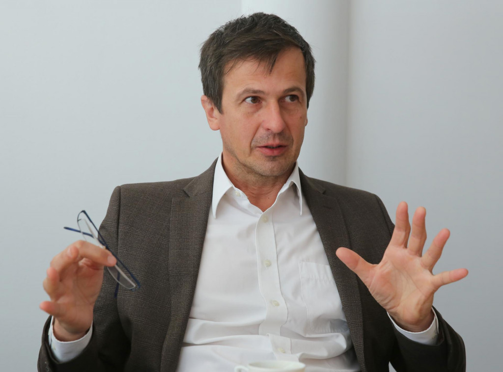 Anton Marcinčin, b&yacute;val&yacute; ekon&oacute;m Svetovej banky a b&yacute;val&yacute; splnomocnenec vl&aacute;dy SR pre podporu najmenej rozvinut&yacute;ch okresov. FOTO: HN/Peter Mayer