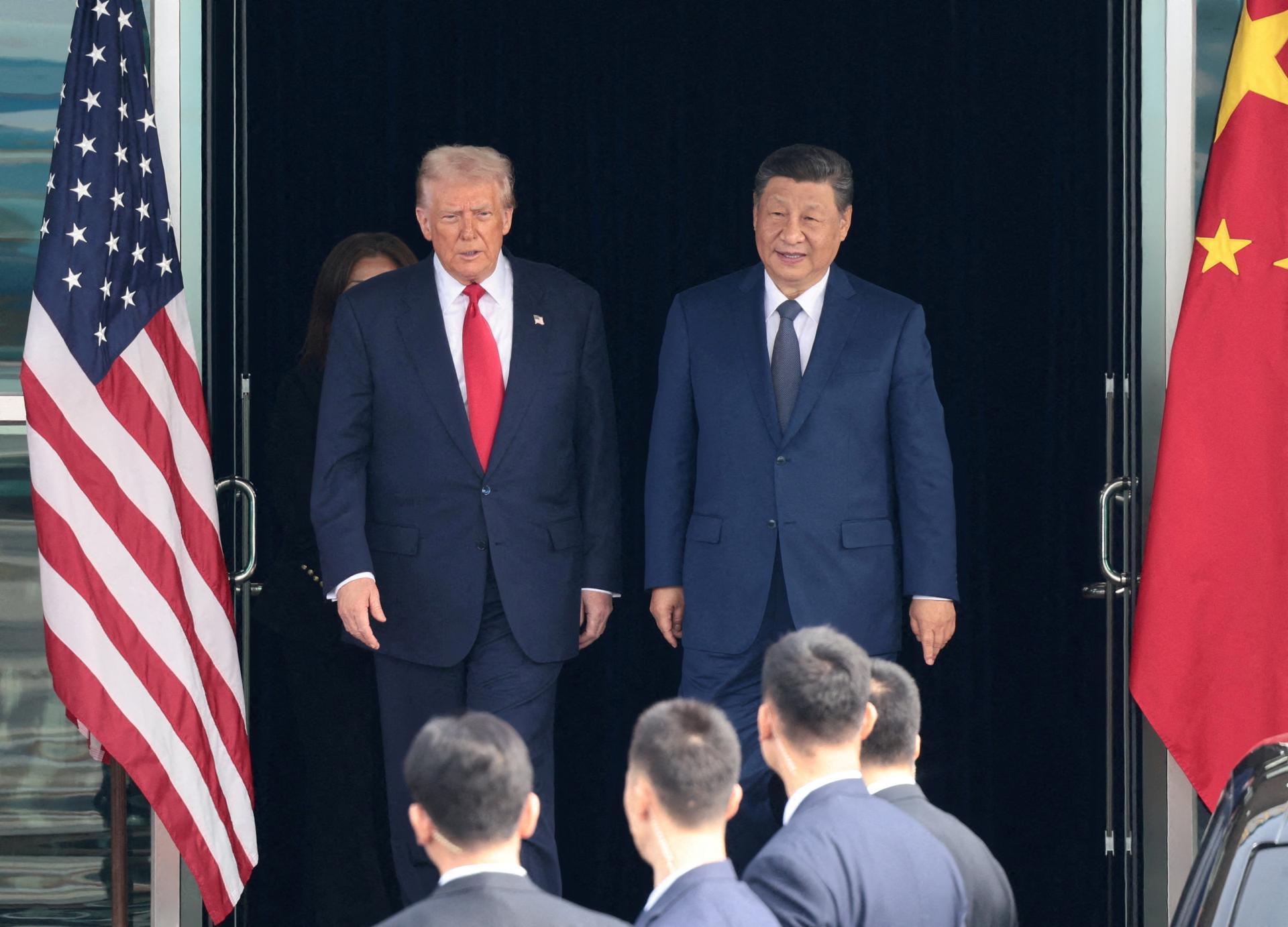 Trump navštívi v apríli Peking, stretne s čínskym prezidentom Si Ťin-pchingom​