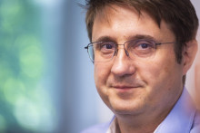 Juraj Valachy, analytik Tatra banky a b&yacute;val&yacute; riadeteľ In&scaron;tit&uacute;tu finančnej politiky na ministerstve financi&iacute; Slovenskej republiky. FOTO: TASR
