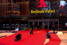 Vo &scaron;tvrtok sa v nemeckej metropole zač&iacute;na 76. ročn&iacute;k Medzin&aacute;rodn&eacute;ho filmov&eacute;ho festivalu Berlinale. FOTO: REUTERS