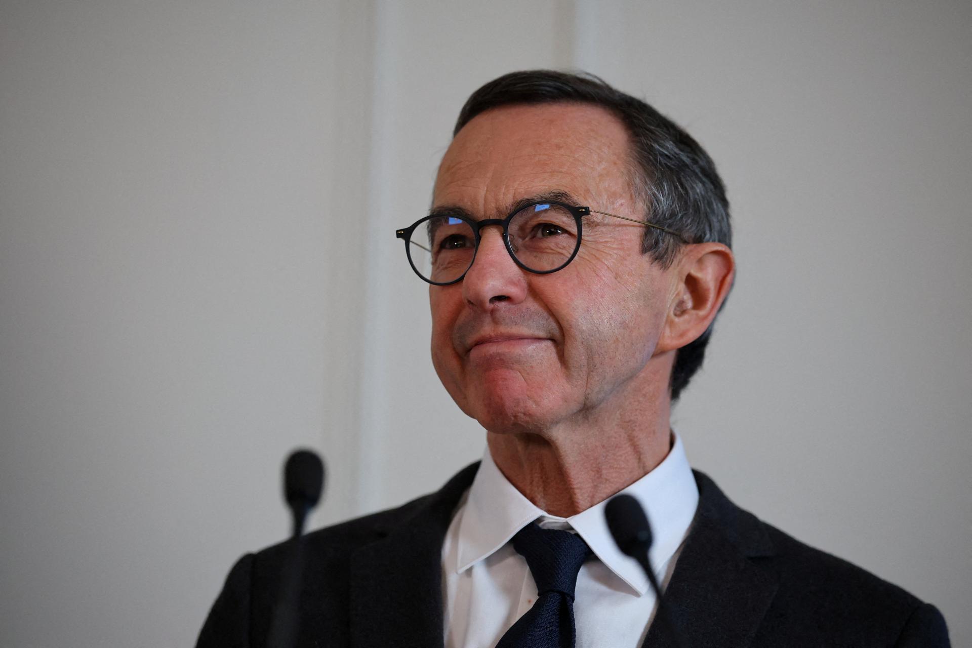 Bývalý francúzsky minister vnútra Bruno Retailleau bude kandidovať na prezidenta